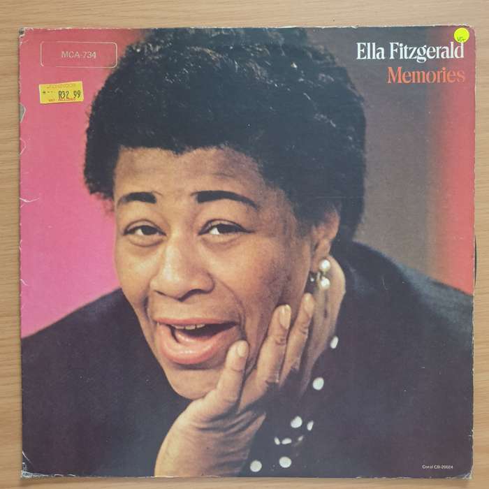 Ella Fitzgerald  Memories  Vinyl LP Record - Very-Good+ Quality (VG+) (verygoodplus)