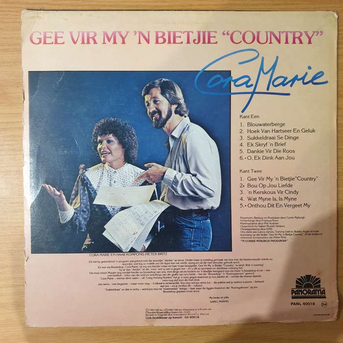 Cora Marie  Gee Vir My 'n Bietjie "Country" - Vinyl LP Record - Very-Good+ Quality (VG+) (very...