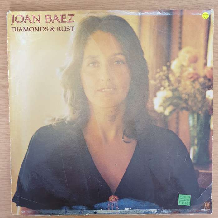 Joan Baez  Diamonds & Rust -  Vinyl LP Record - Very-Good+ Quality (VG+)