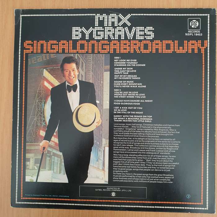 Max Bygraves  Singalongabroadway - Vinyl LP Record - Very-Good+ Quality (VG+) (verygoodplus)