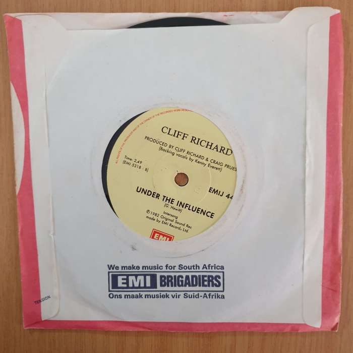 Cliff Richard  The Only Way Out - 7" Record - Very-Good+ Quality (VG+) (verygoodplus7)(DLB)