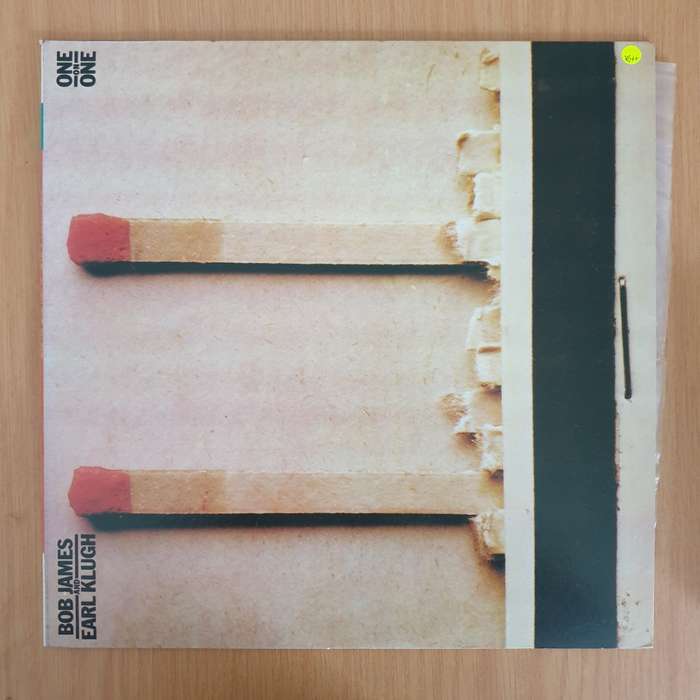 Bob James & Earl Klugh  One On One - Vinyl LP Record - Very-Good+ Quality (VG+) (verygoodplus)