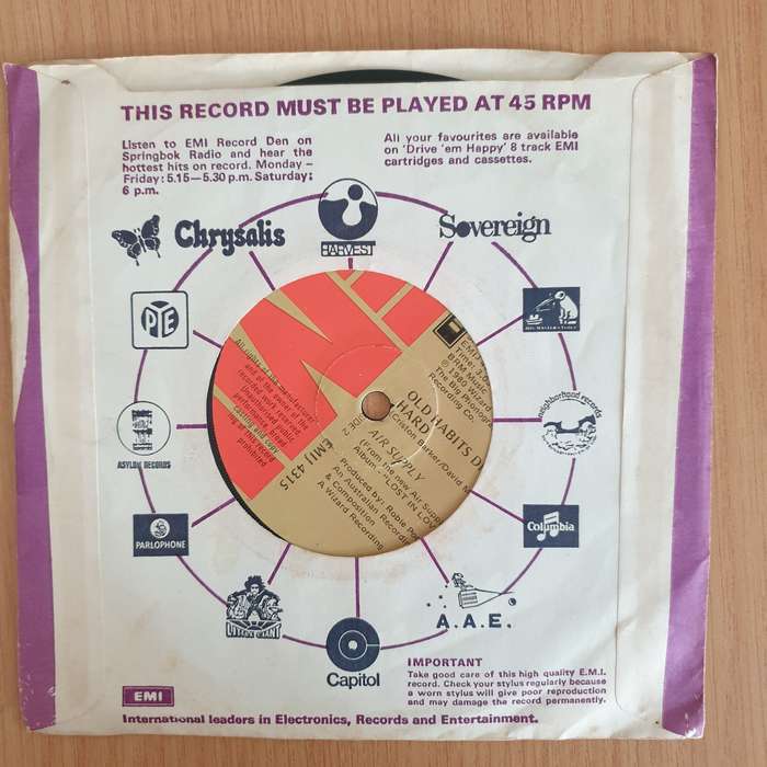 Air Supply  All Out Of Love - 7 Record - Very-Good+ Quality (VG+) (verygoodplus7) (DLB)