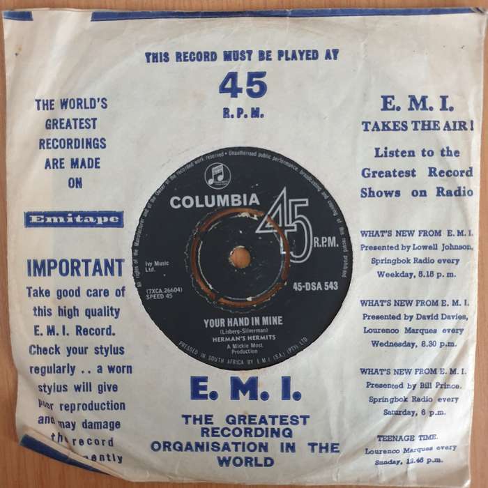 Herman's Hermits  I'm Into Something Good / Your Hand In Mine - 7" Vinyl Record  (VG) (DLB)