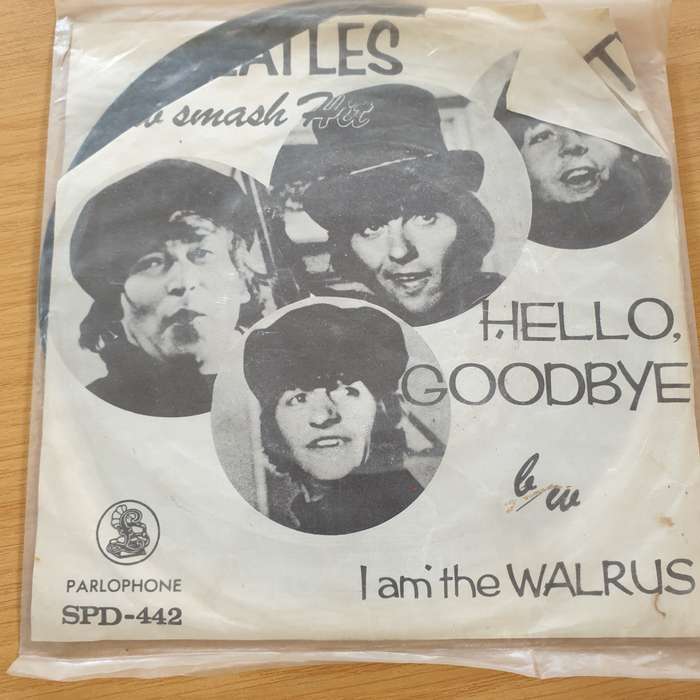 The Beatles  Hello, Goodbye - Vinyl 7" Record  (VG)