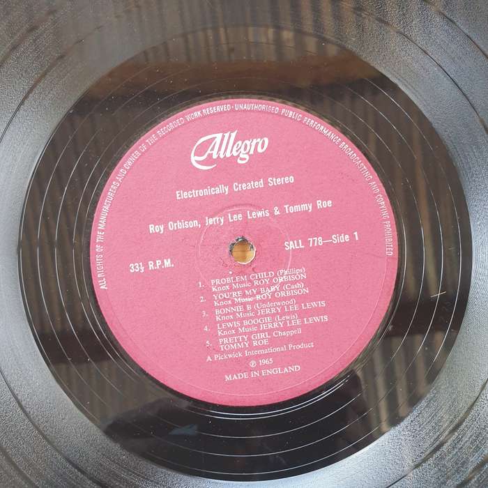 Roy Orbison, Jerry Lee Lewis, Tommy Roe  Roy Orbison Sings -  Vinyl LP Record  (VG+)