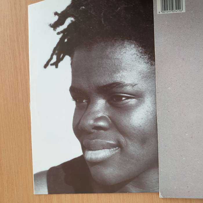Tracy Chapman - Crossroads with Lyrics Inner  Vinyl LP Record  (VG+)