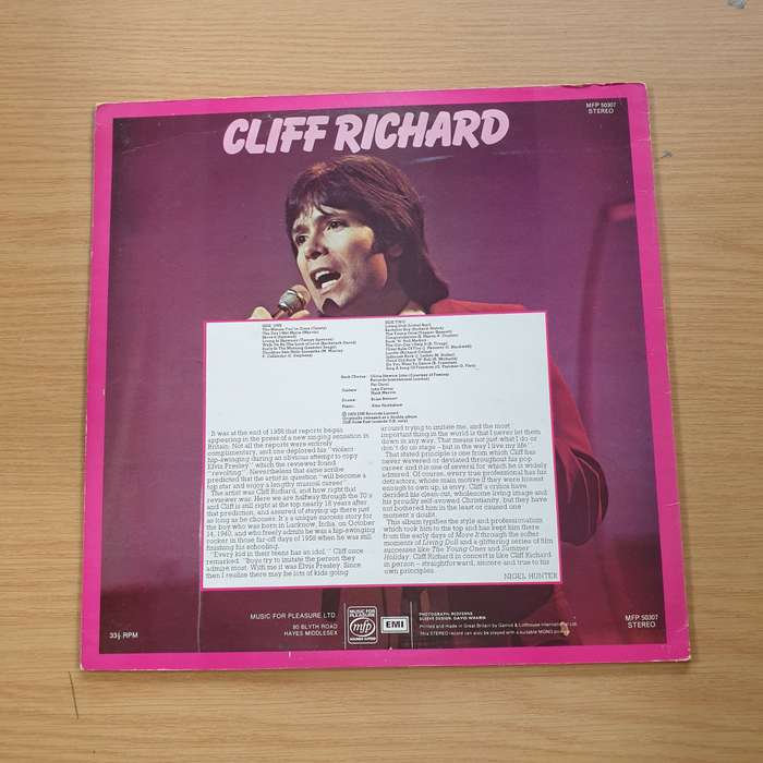 Cliff Richard - Live - 18 Great Songs - Vinyl LP Record (VG+)
