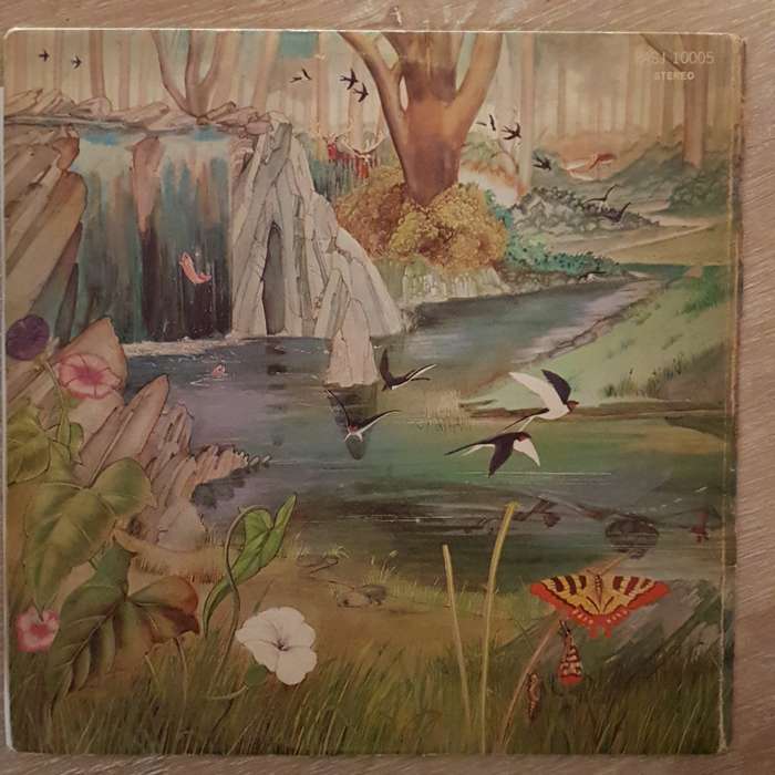 The Hollies  Distant Light - Vinyl LP Record - Very-Good+ Quality (VG+)