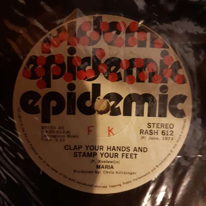 Maria - Out Of my Mind/Cap Your Hands.  -  Vinyl 7" Record - Opened  - Good Quality (G)