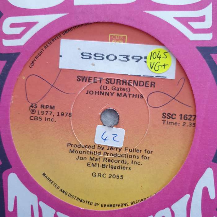 Johnny Mathis - Sweet Surrender - Vinyl 7" Record - Very-Good+ Quality (VG+)