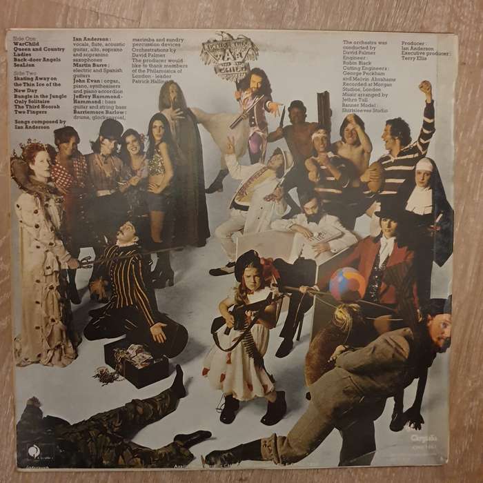 Jethro Tull - War Child  - Vinyl LP Record  - Very-Good+ Quality (VG+)