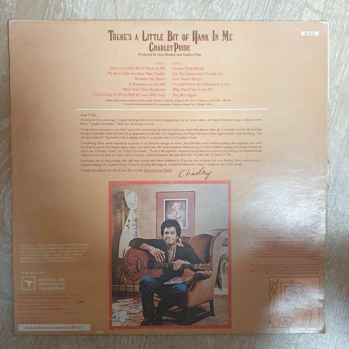 Charley Pride  There's A Little Bit Of Hank In Me - Vinyl LP Record - Very-Good+ Quality (VG+)