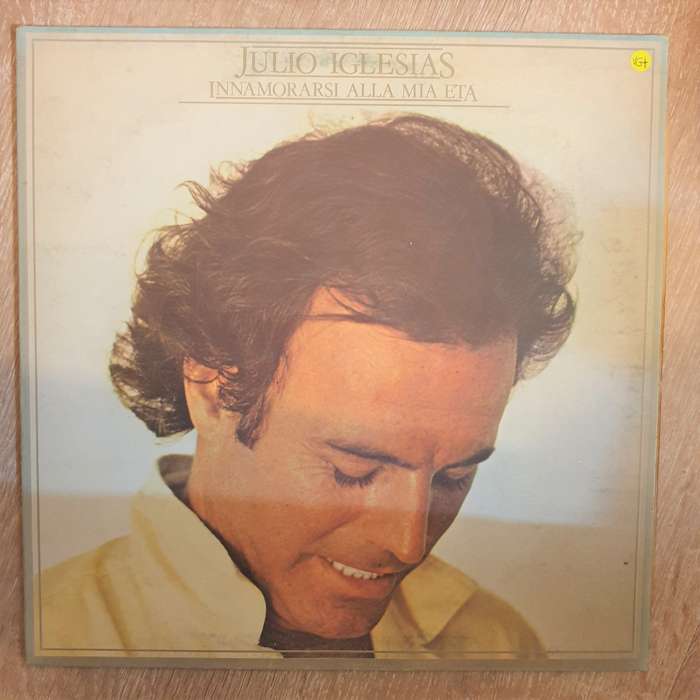 Julio Iglesias  Innamorarsi Alla Mia Eta - Vinyl LP Record - Very-Good+ Quality (VG+)
