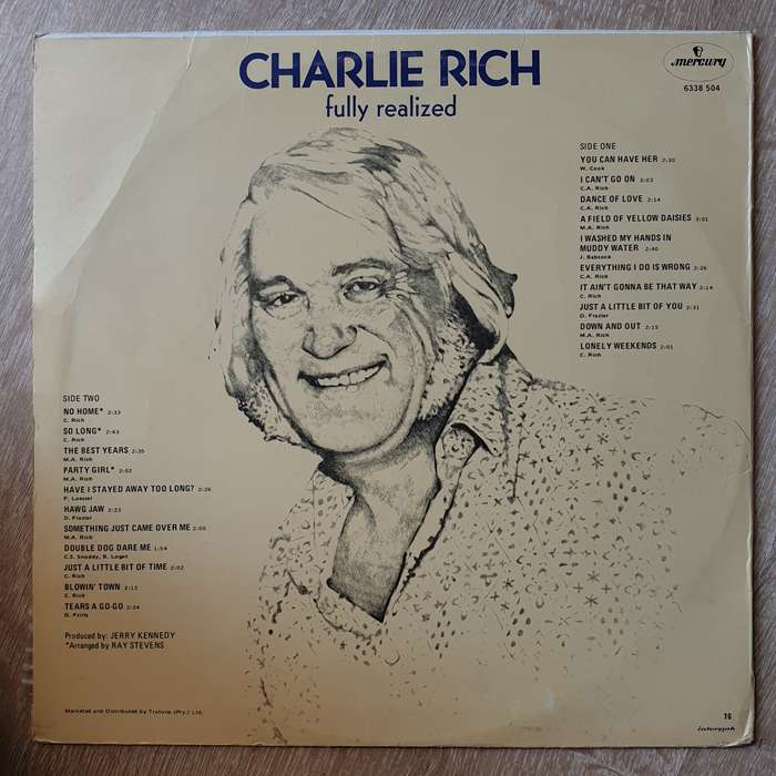 Charlie Rich  Fully Realized  Vinyl LP Record - Very-Good+ Quality (VG+)