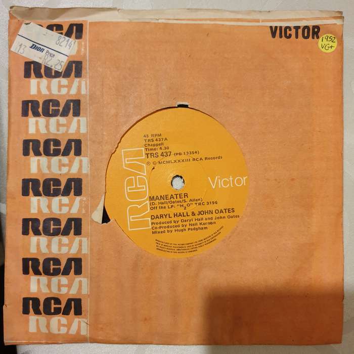 Daryl Hall & John Oates  Maneater - Vinyl 7" Record - Very-Good+ Quality (VG+)