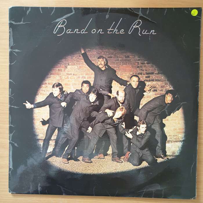 Paul McCartney & Wings  Band On The Run - Vinyl LP Record - Very-Good- Quality (VG-) (verygood...