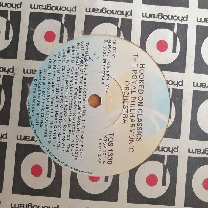 The Royal Philharmonic Orchestra  Hooked On Classics - Vinyl 7" Record - Very-Good Quality (VG...