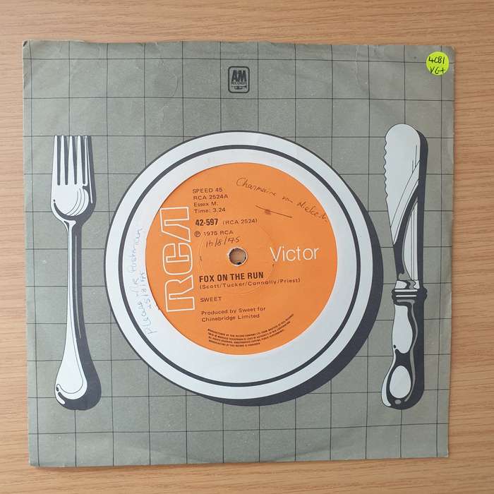 Sweet  Fox On The Run - Vinyl 7" Record - Very-Good+ Quality (VG+) (verygoodplus)