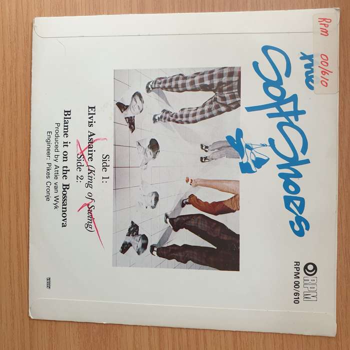 Soft Shoes   Elvis Astaire - Vinyl 7" Record - Very-Good+ Quality (VG+) (verygoodplus)