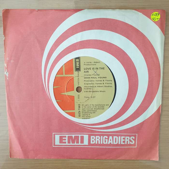 John Paul Young  Love Is In The Air -  Vinyl 7" Record - Very-Good+ Quality (VG+) (verygoodplus)