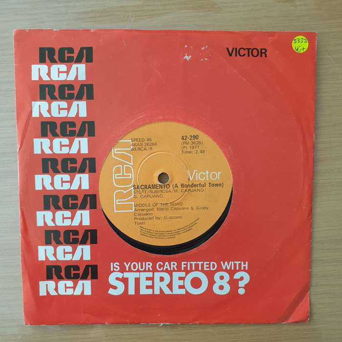 Middle Of The Road  Sacramento - Vinyl 7" Record - Very-Good+ Quality (VG+) (verygoodplus)