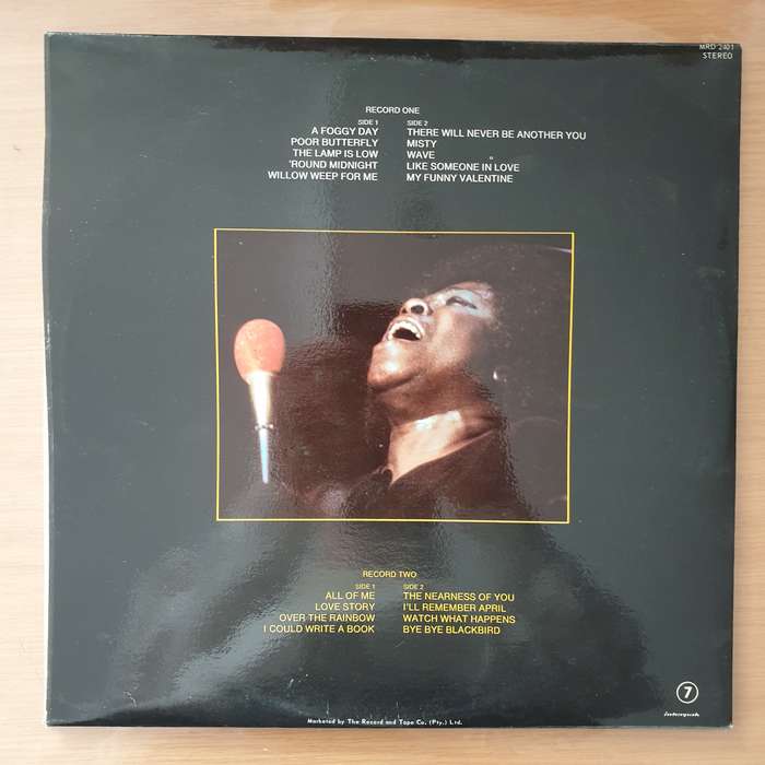 Sarah Vaughan  "Live" In Japan - Vinyl LP Record - Very-Good+ Quality (VG+) (verygoodplus)