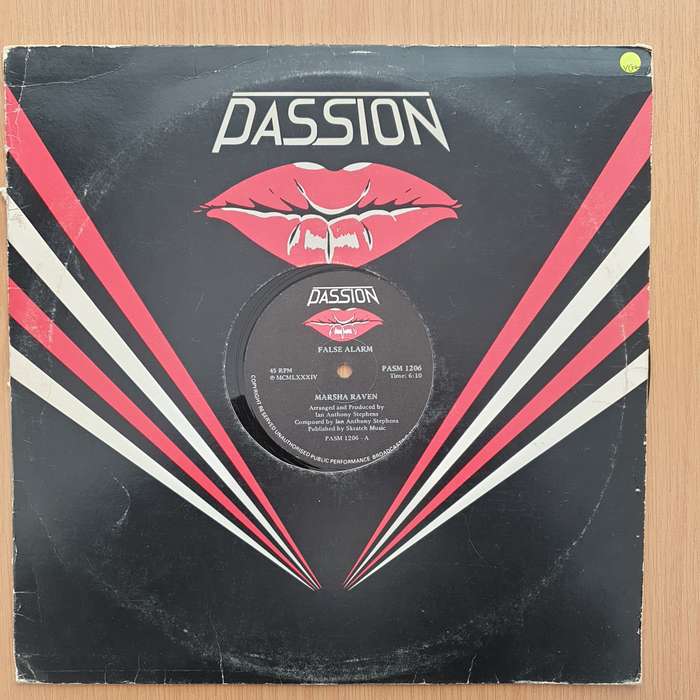 Marsha Raven  False Alarm  Vinyl LP Record - Very-Good+ Quality (VG+) (verygoodplus)