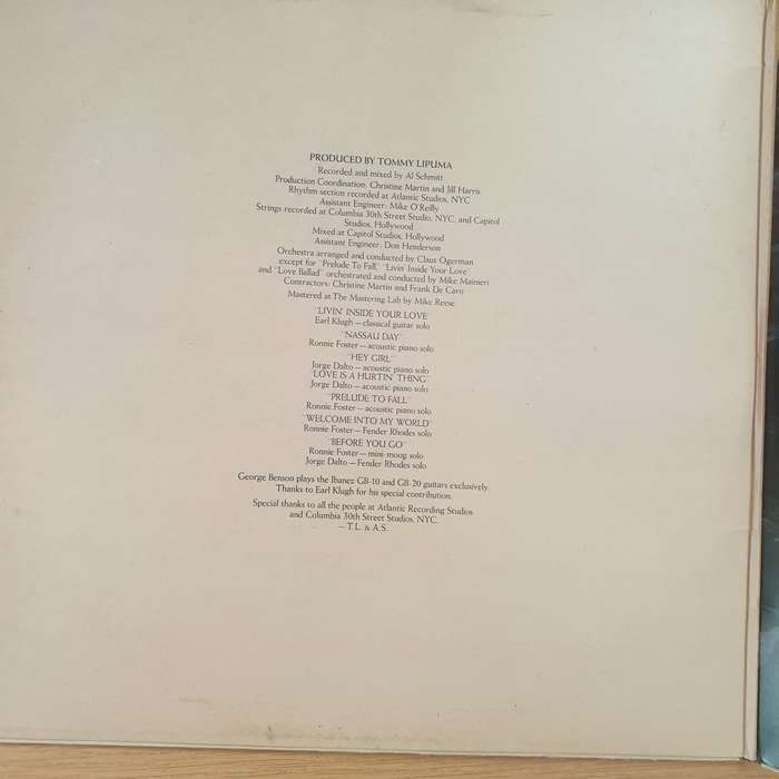George Benson  Livin' Inside Your Love (UK)  - Vinyl LP Record - Very-Good+ Quality (VG+) (ver...