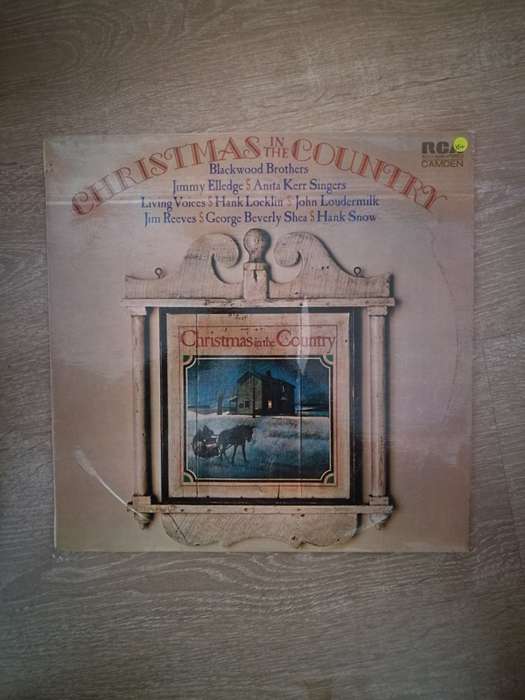 Various - Xmas In The Country - Vinyl LP Record - Opened  - Very-Good+ Quality (VG+)