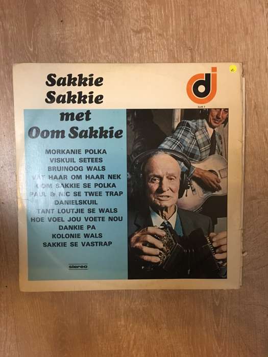 Sakkie Sakkie Met Oom Sakkie - Vinyl LP Record - Opened  - Very-Good Quality (VG)