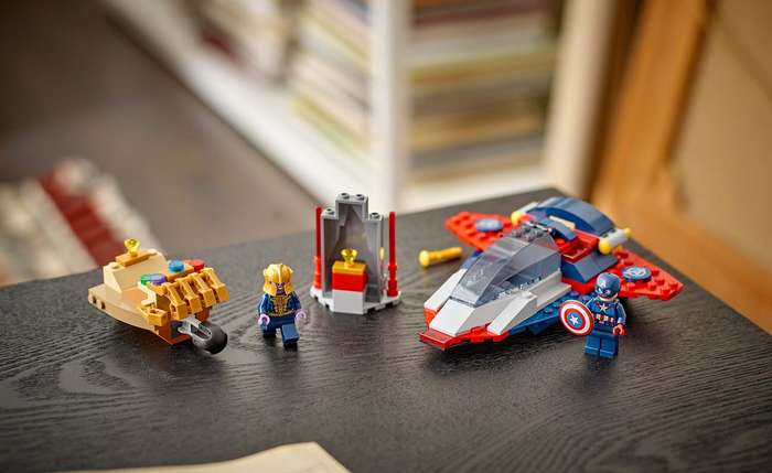LEGO - Captain America vs. Thanos
