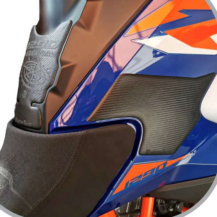 Rubbatech Tank Pad AK Carbon  KTM 1290 Adventure 2021