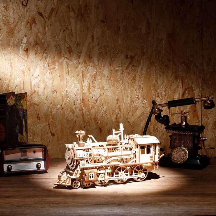 Robotime Locomotive Mechanical Gears 3D Wooden Puzzle