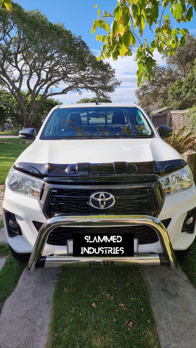 Toyota Hilux Gd6 chrome nudge bars