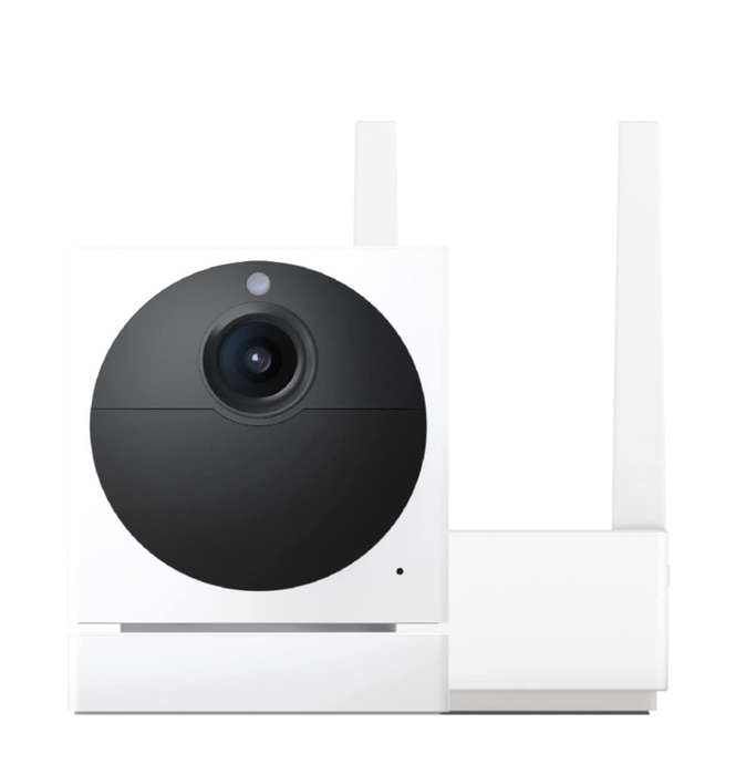 WYZE CAM OUTDOOR V2 SMART HOME CAMERA STARTER BUNDLE