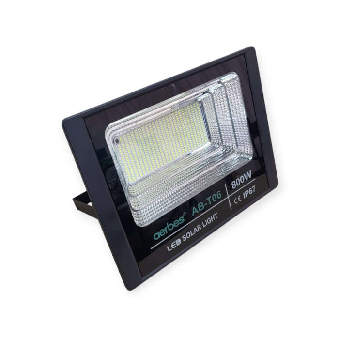 800W Solar Powered Floodlight With Remote Control