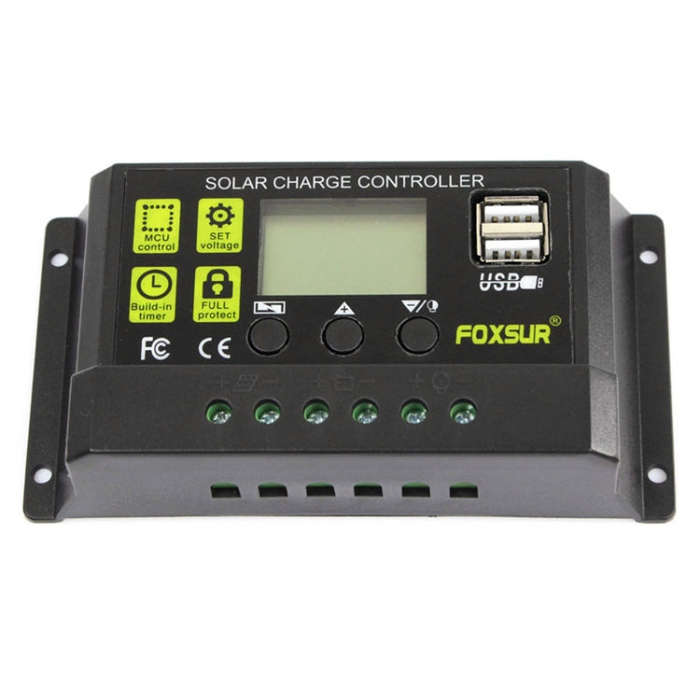 FOXSUR 10A Solar Charge Controller 12V / 24V Automatic Identification Controller, 10A