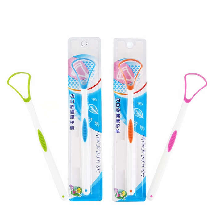 2 PCS Tongue Coating Cleaning Scraper To Remove Bad Breath Tongue Brush Random Color  Delivery