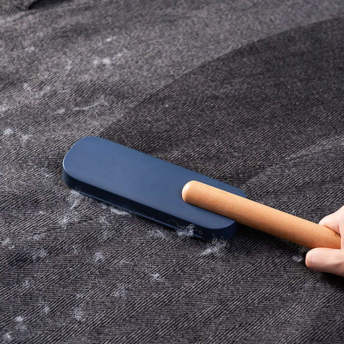 Electrostatic Dust Removal Brush Sticking Device Household Clothing Woolen Hair Removal Brush, Sh...
