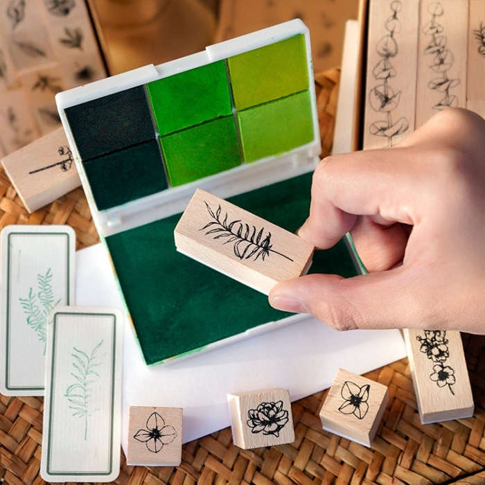 Handbook Seal Holly Wood Rubber Stamp Set, Greenness and Vitality