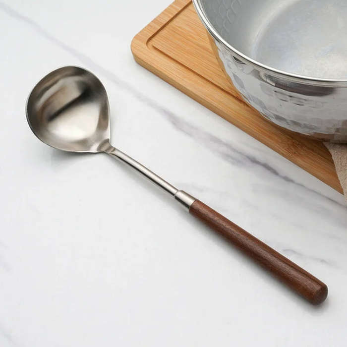 304 Stainless Steel Walnut Handle Cooking Tools Home Restaurant Kitchen Gadgets, Soup Spoon, Fryi...