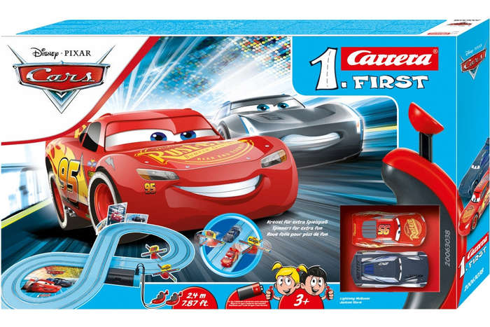 First Disney/Pixar Cars - Power Duell Set 2.4m 1/50 Carrera 63038