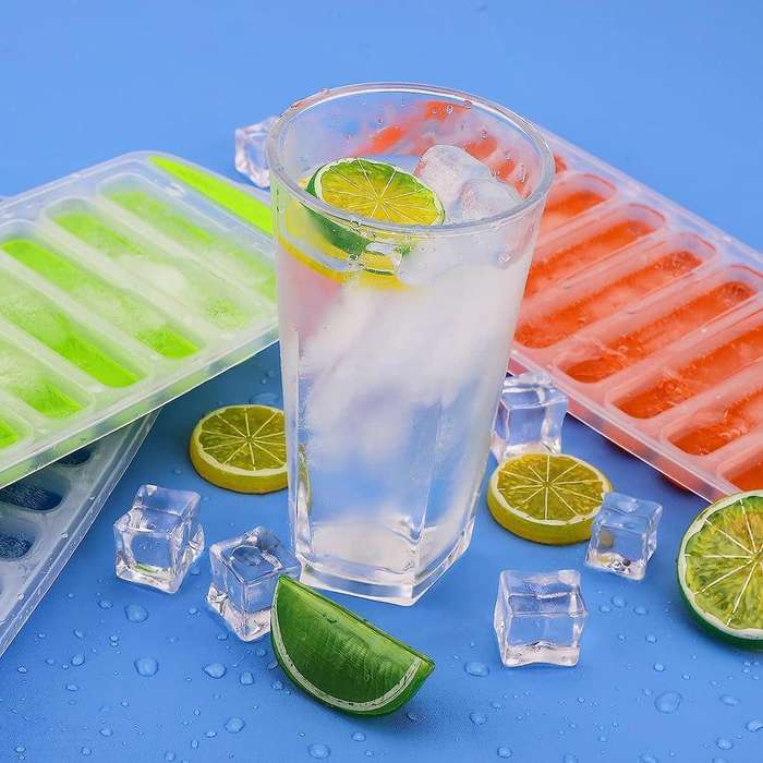 ZS - Narrow Silicone Ice Stick Cube Tray Red