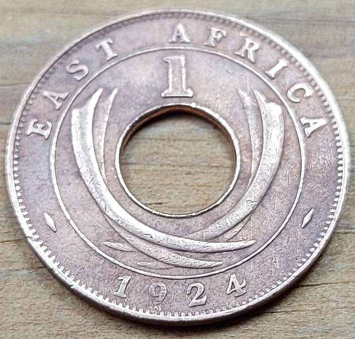 Antique 1924 East Africa 1 Cent coin George V