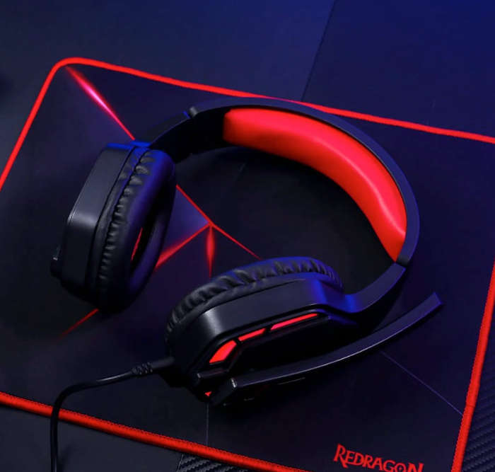Redragon Over Ear Themis Aux Gaming Headset  Black