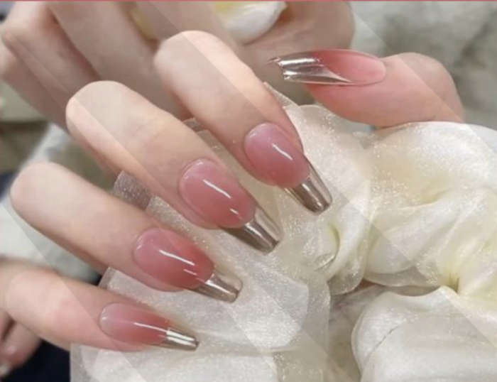 Golden Tips Press On Nails
