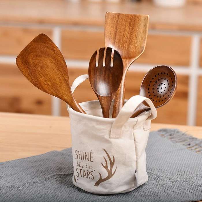 Non-Stick Pot Wood Spoon Teak Scoop Tableware Long Handle Spoon