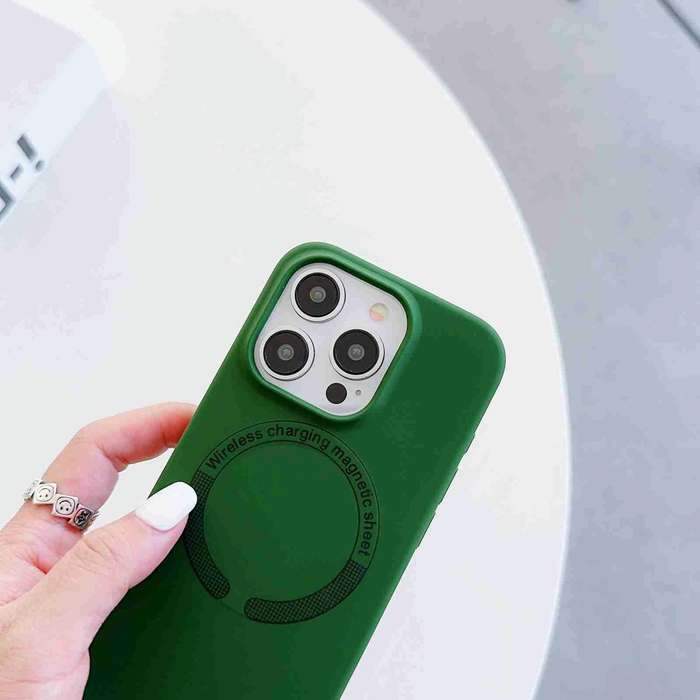 For iPhone 11 MagSafe Magnetic Liquid Silicone Phone Case(Sea Blue)