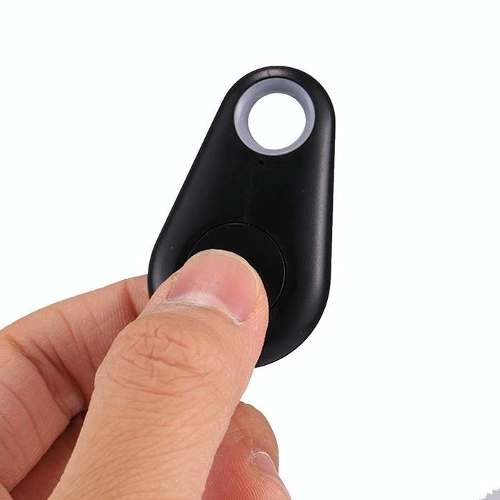 iTAG Smart Wireless Bluetooth V4.0 Tracker Finder Key Anti- lost Alarm Locator Tracker(Black)